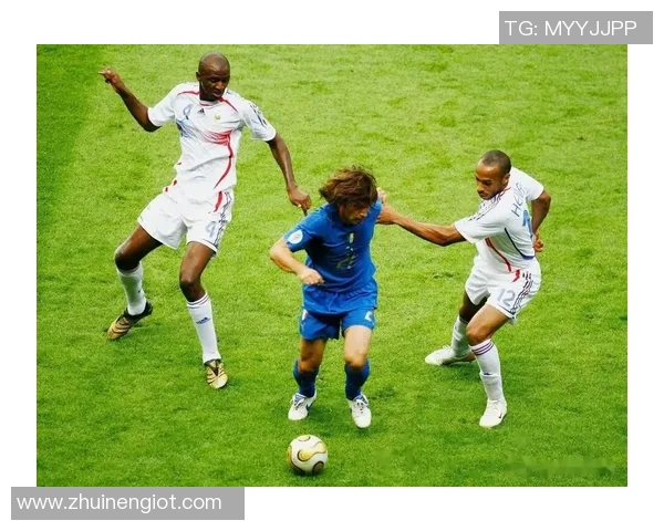 在日本拍照的足球明星背后的故事与瞬间揭秘